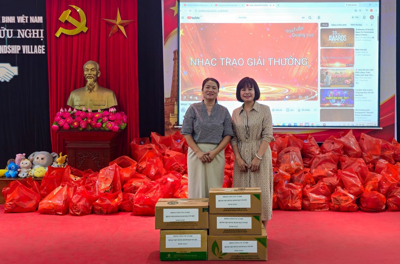 LAN TỎA YÊU THƯƠNG, ĐỒNG HÀNH CÙNG NẠN NHÂN CHẤT ĐỘC DA CAM